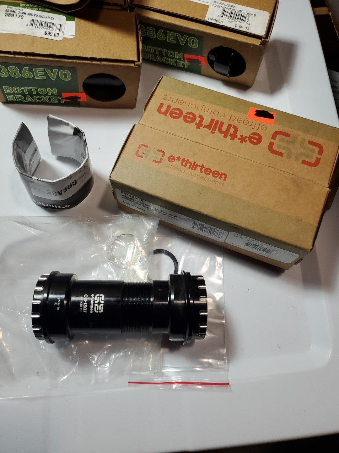 Bicycle PF30 ThreadFit Bottom Bracket with 24mm Spindle - Fits 68-83mm Shells