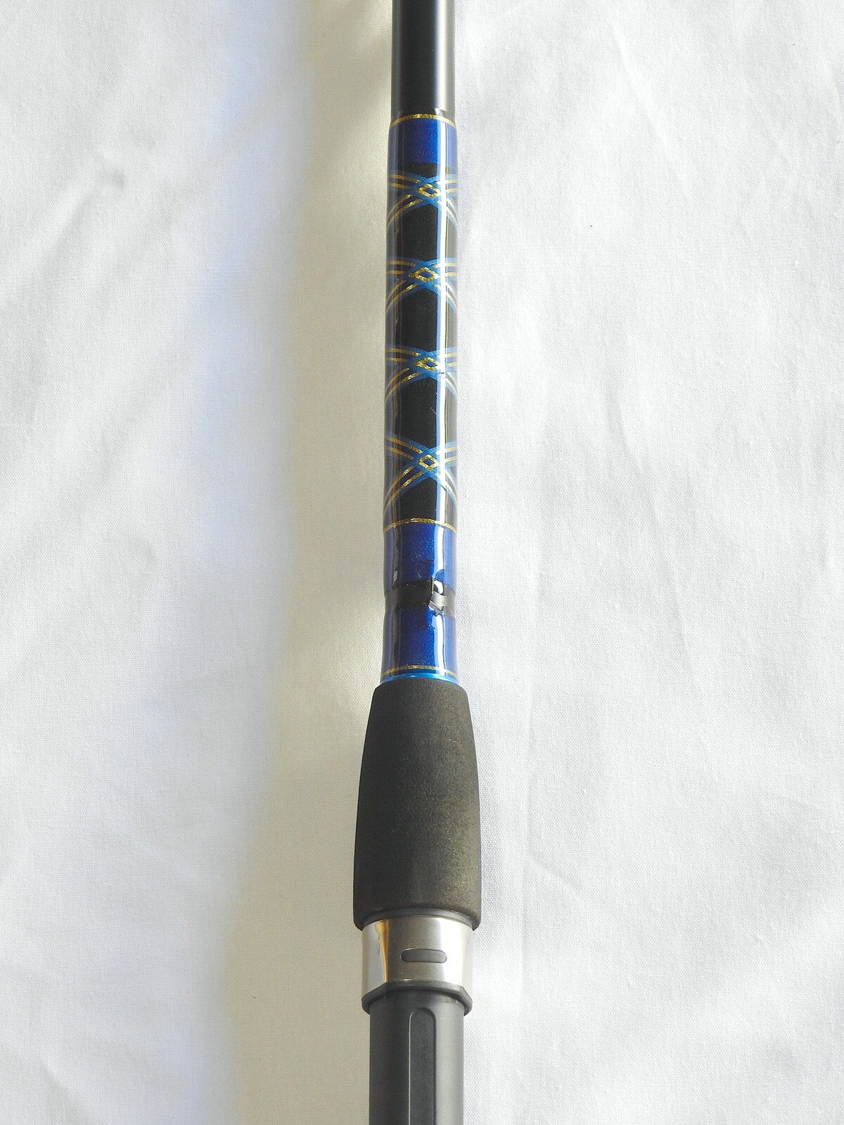 12ft Graphite Spinning Surf Fishing Rod 2-Piece Split Handle