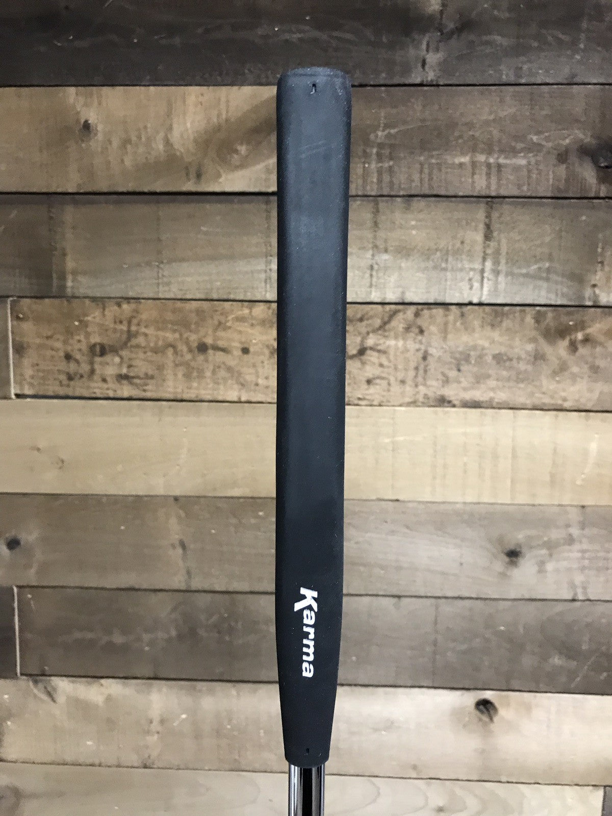 Left Handed 34 Inch Golf Putter with Oversized Grip and Steel Shaft - Mens