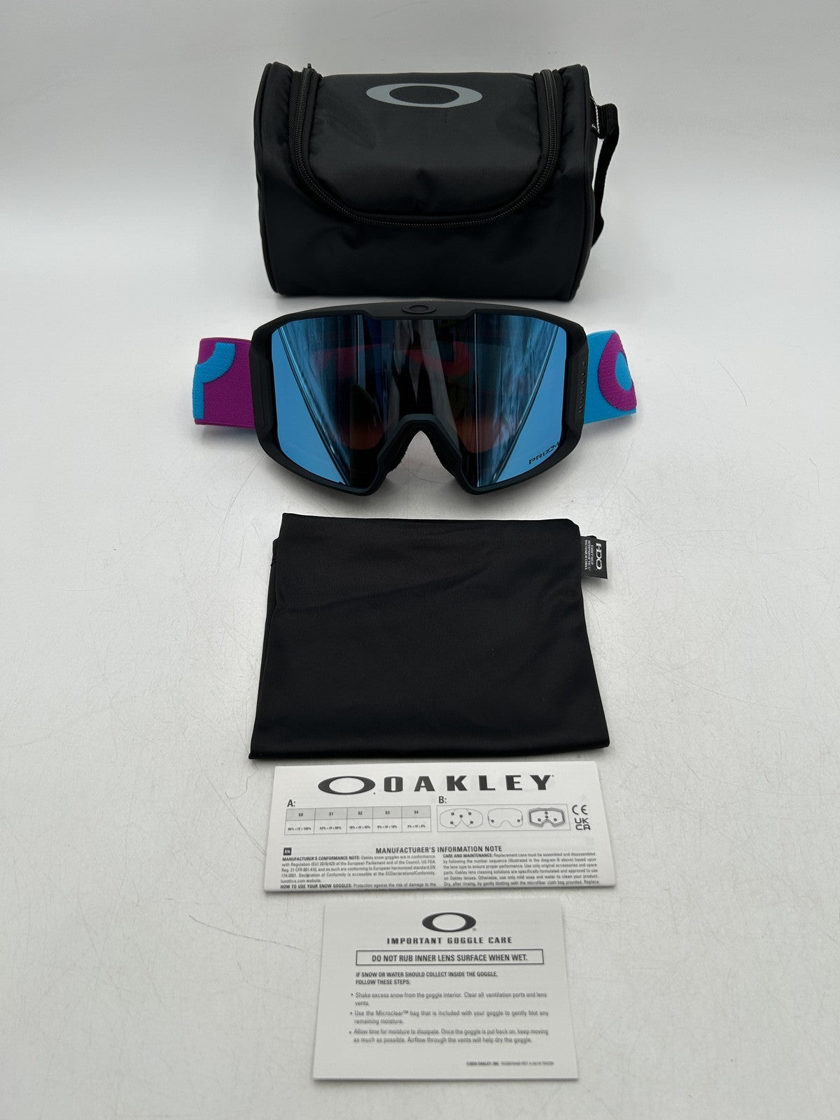 Snow Goggles with Cylindrical Dual Lens and Iridium Coating for Winter Sports