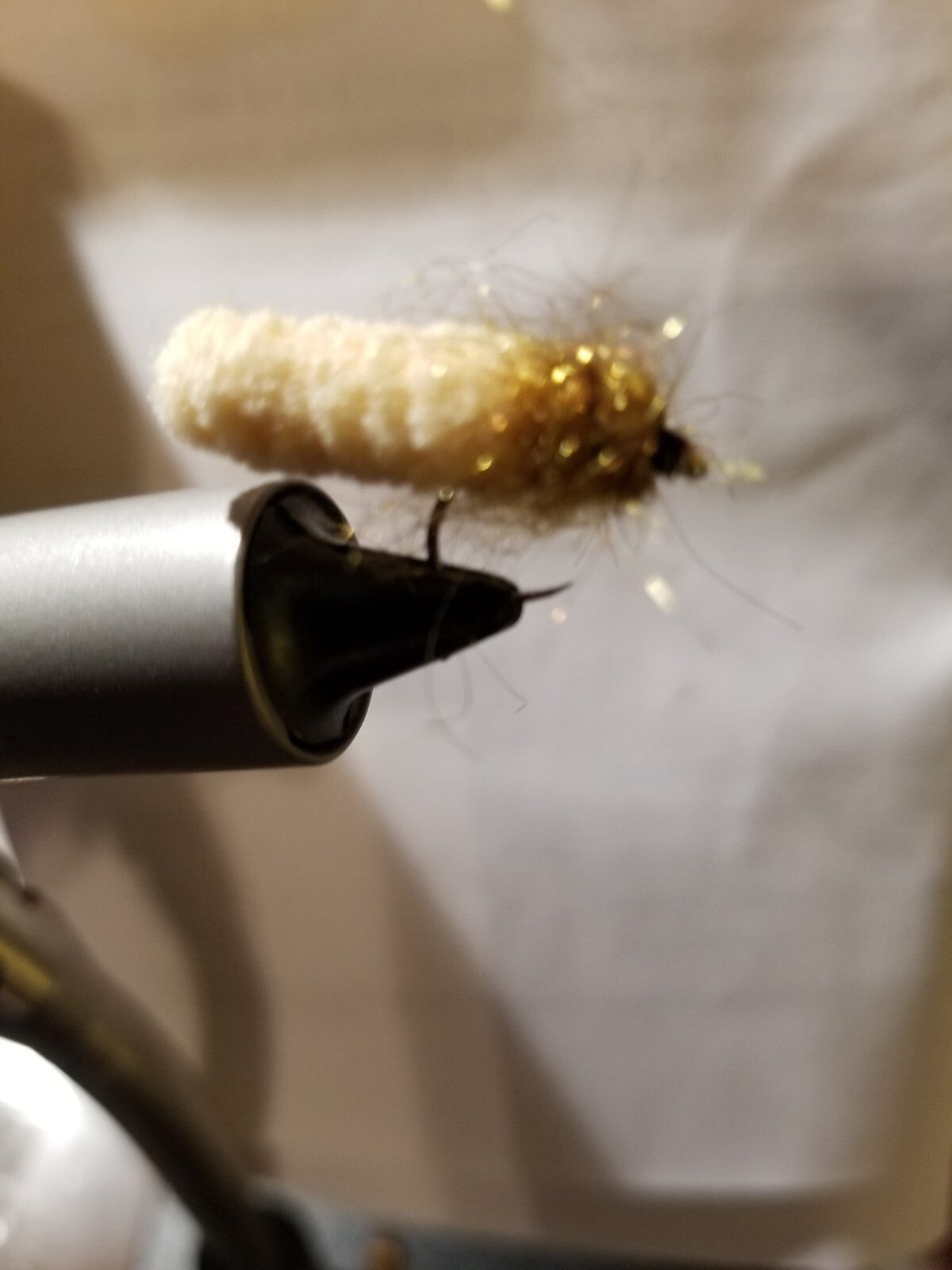 Beige Fly Tying Fly with Dubbed Collar for Trout & Bass Fishing - Pack of 12