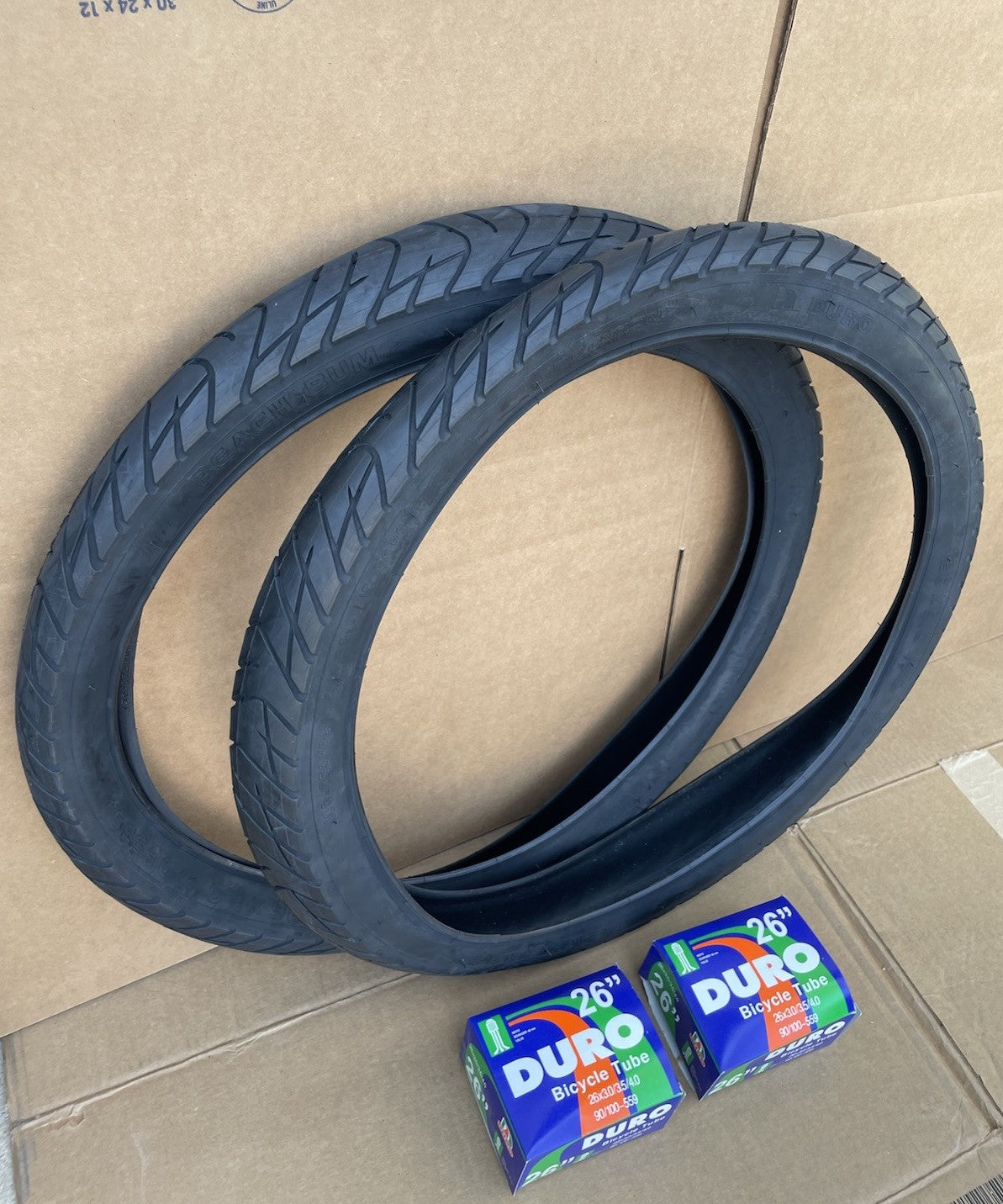 26 Inch Fat Bike Tires and Inner Tubes - Black Cruiser/Ebike 3.0"