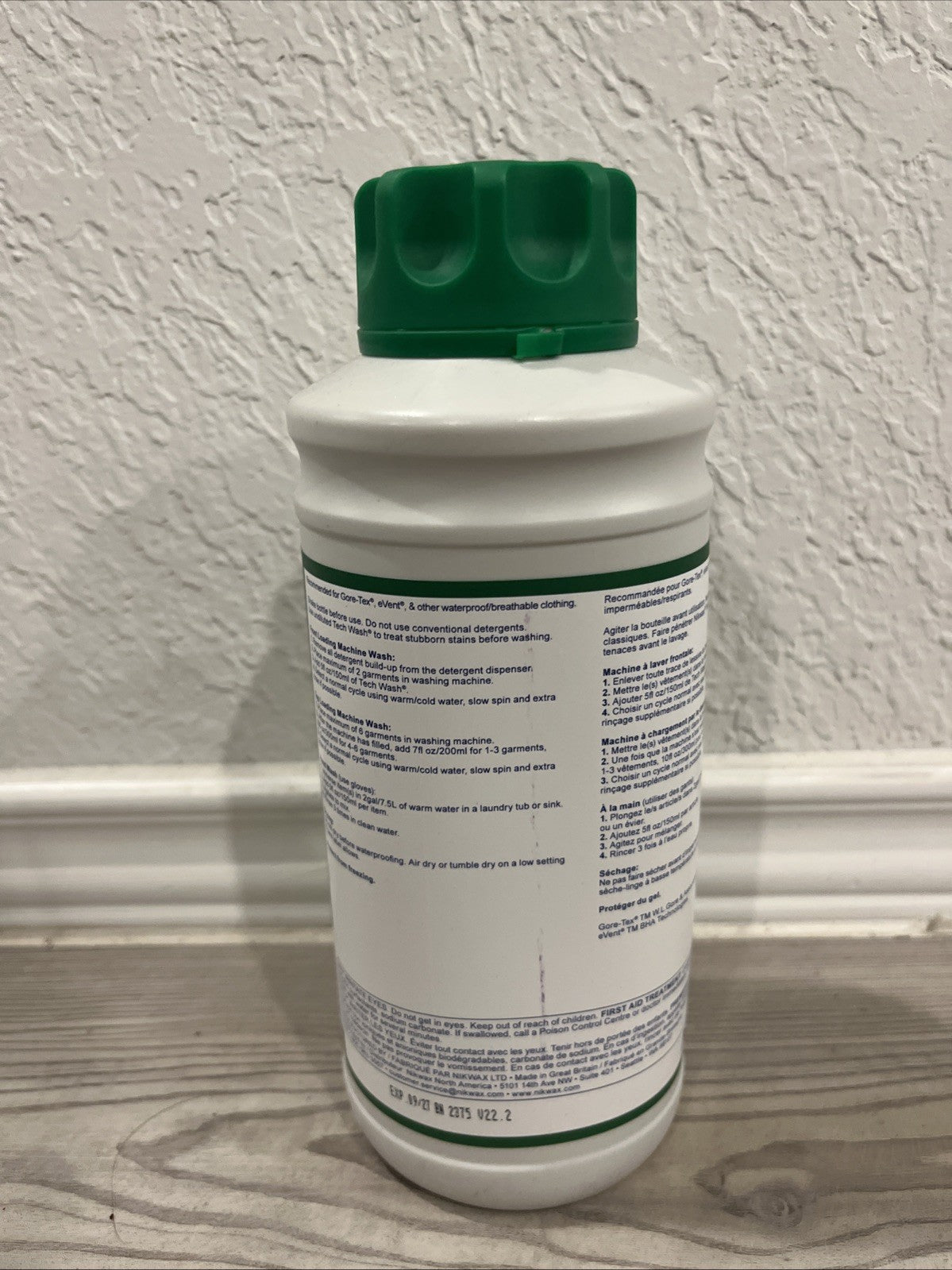 Nikwax Tech Wash 34 Fl Oz Waterproof Outerwear Cleaner - Technical Fabric Care