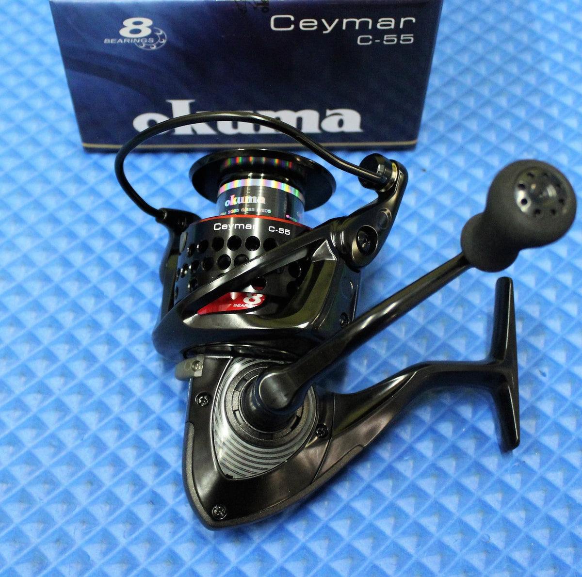 Lightweight Spinning Reel for Freshwater & Saltwater Fishing - Multiple Sizes
