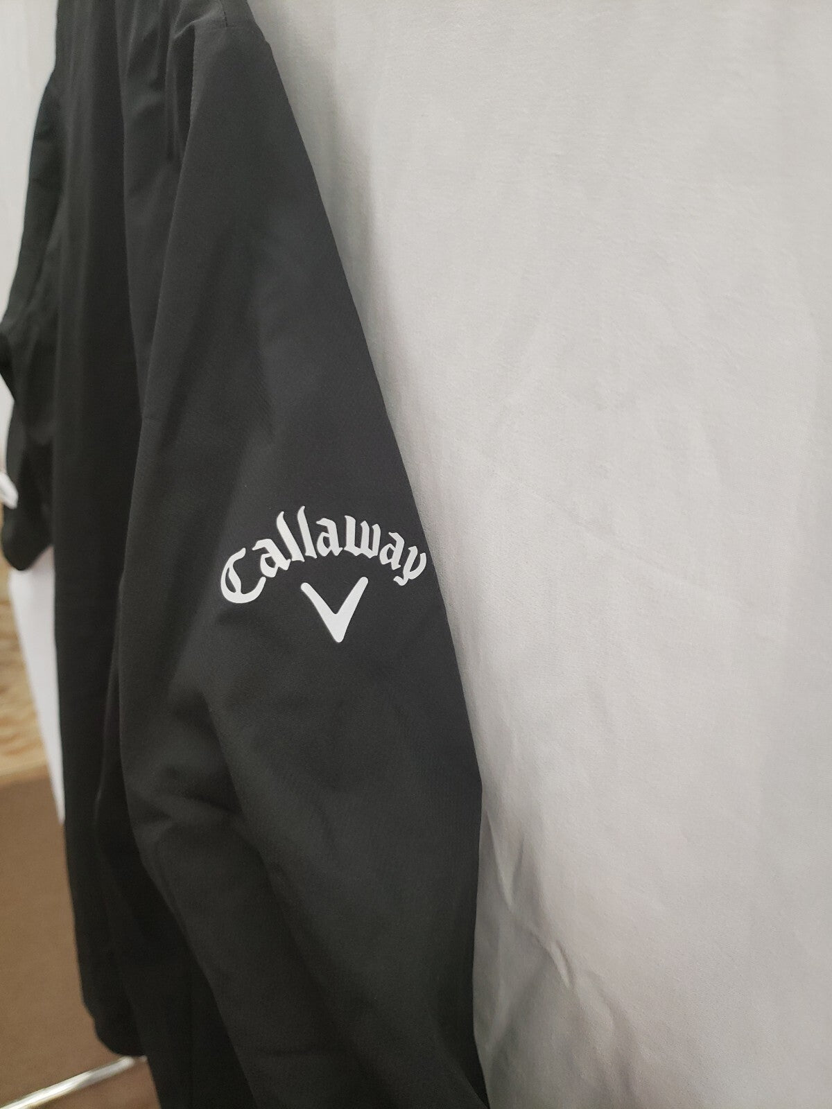Women's Full Zip Windbreaker Jacket - Water Resistant Golf Outerwear