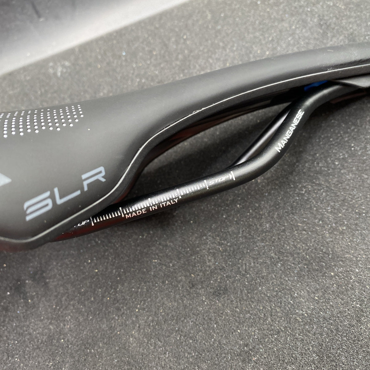 Cycling Saddle Seat 145mm Wide Manganese Rails Bike Seat