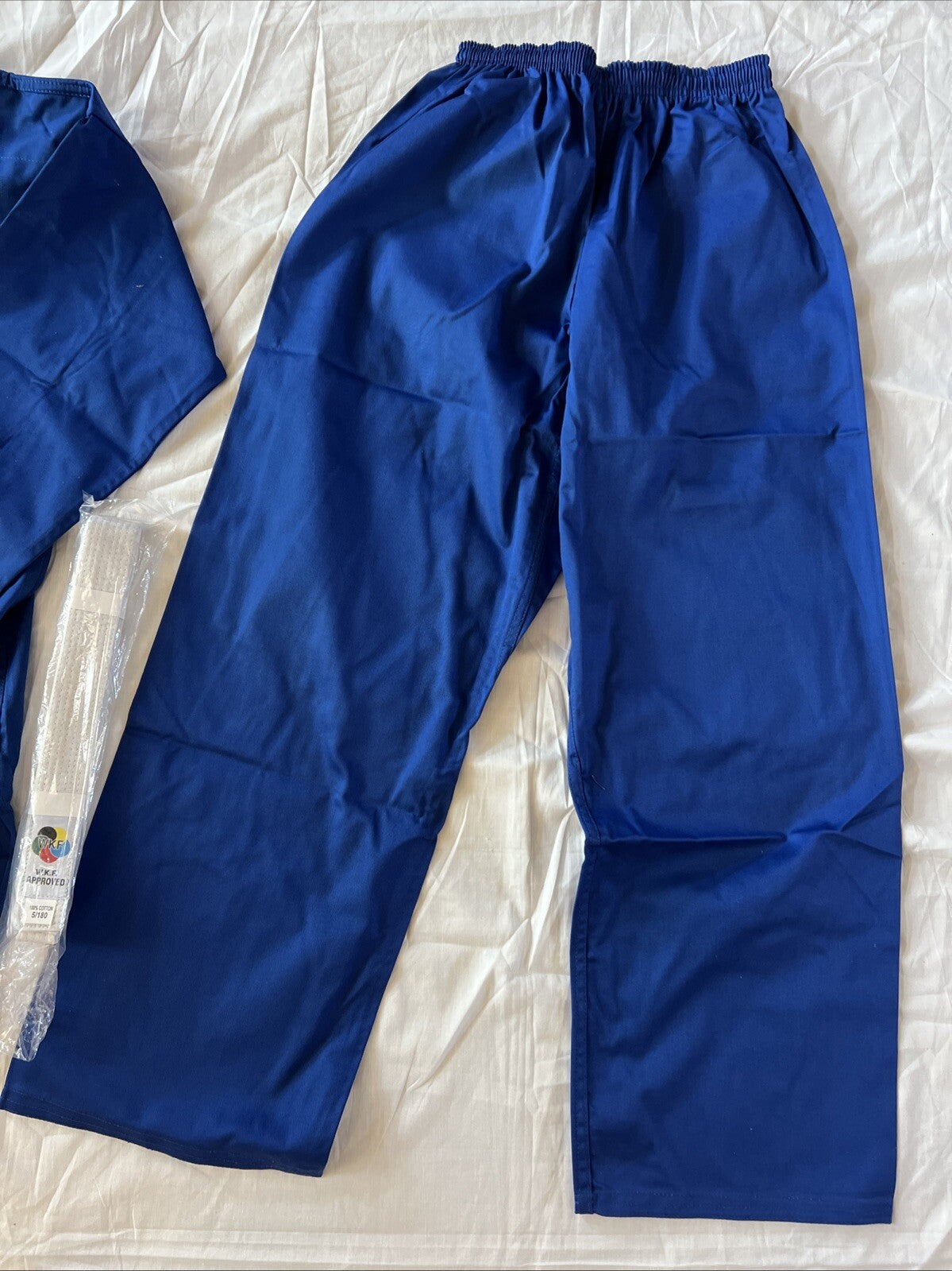 Kids Karate Uniform Lightweight Gi with Belt - Suitable for Training & Competition