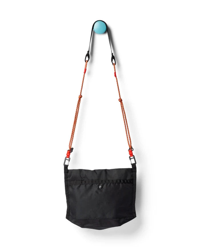 Lightweight Crossbody Bag 2L for Outdoor & Travel with Multiple Pockets