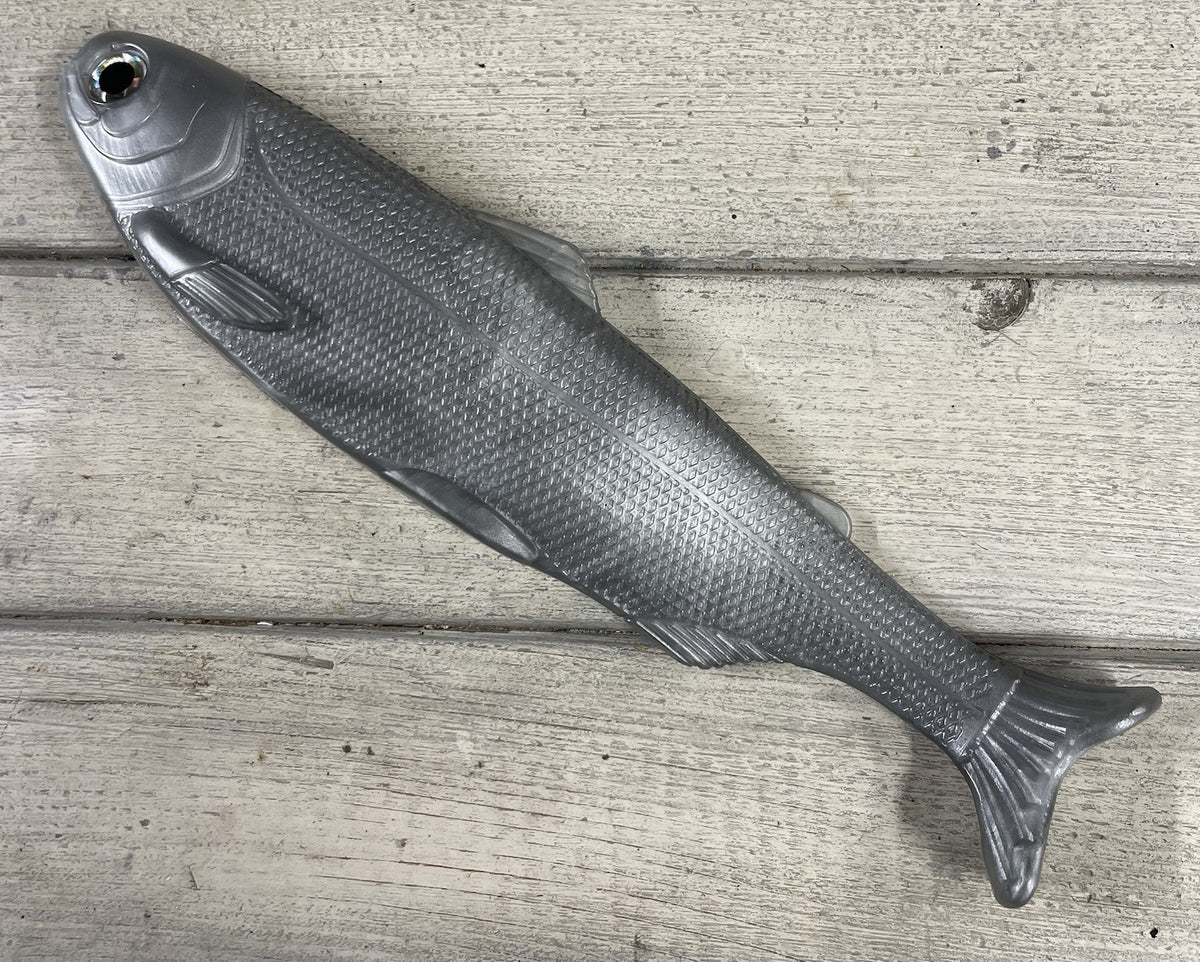 8-Inch Weedless Swimbait Silver Fishing Lure - Slow Retrieve Bait for Bass & Trout