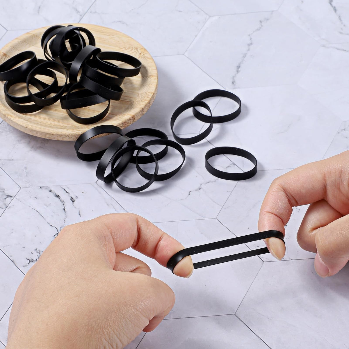 100PCS Silicone Rubber Bands - 1 Inch Cable Ties for Organizing Cables & Wires