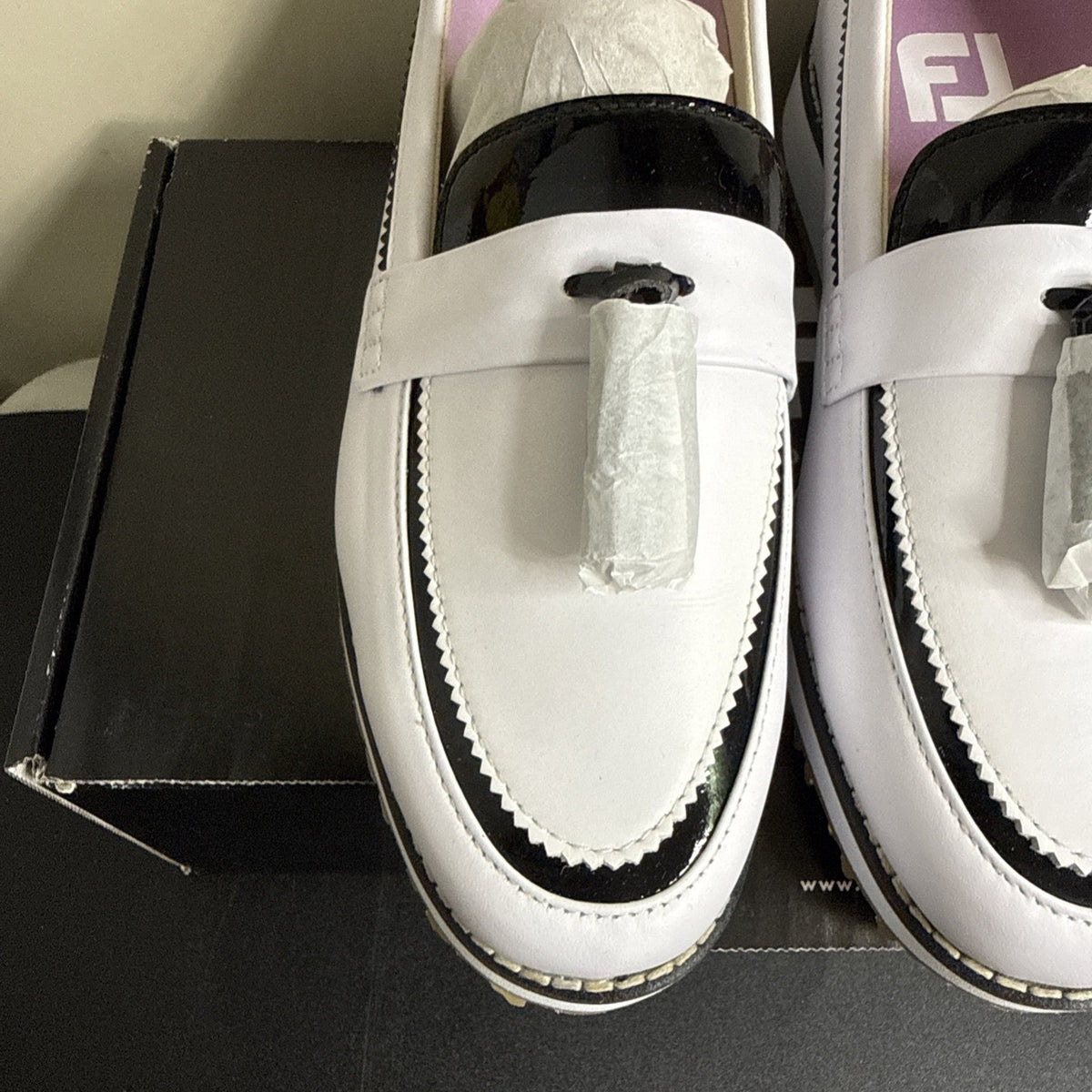 Women's Slip-On Golf Shoes FJ Sandy #92383 White Black Size 6W Wide