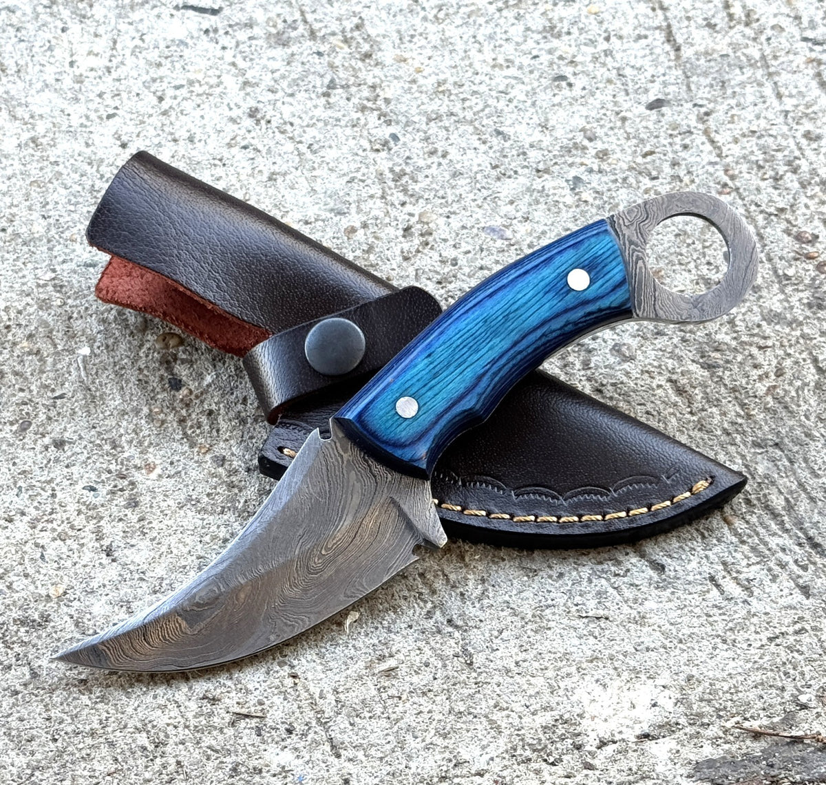 Handmade Damascus Folding Knife with Multiple Color Variants