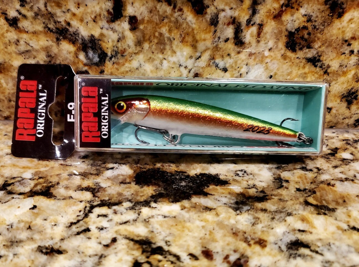 Floating Crankbait F-9 Fishing Lure - Original Tackle Bait for Bass & Trout