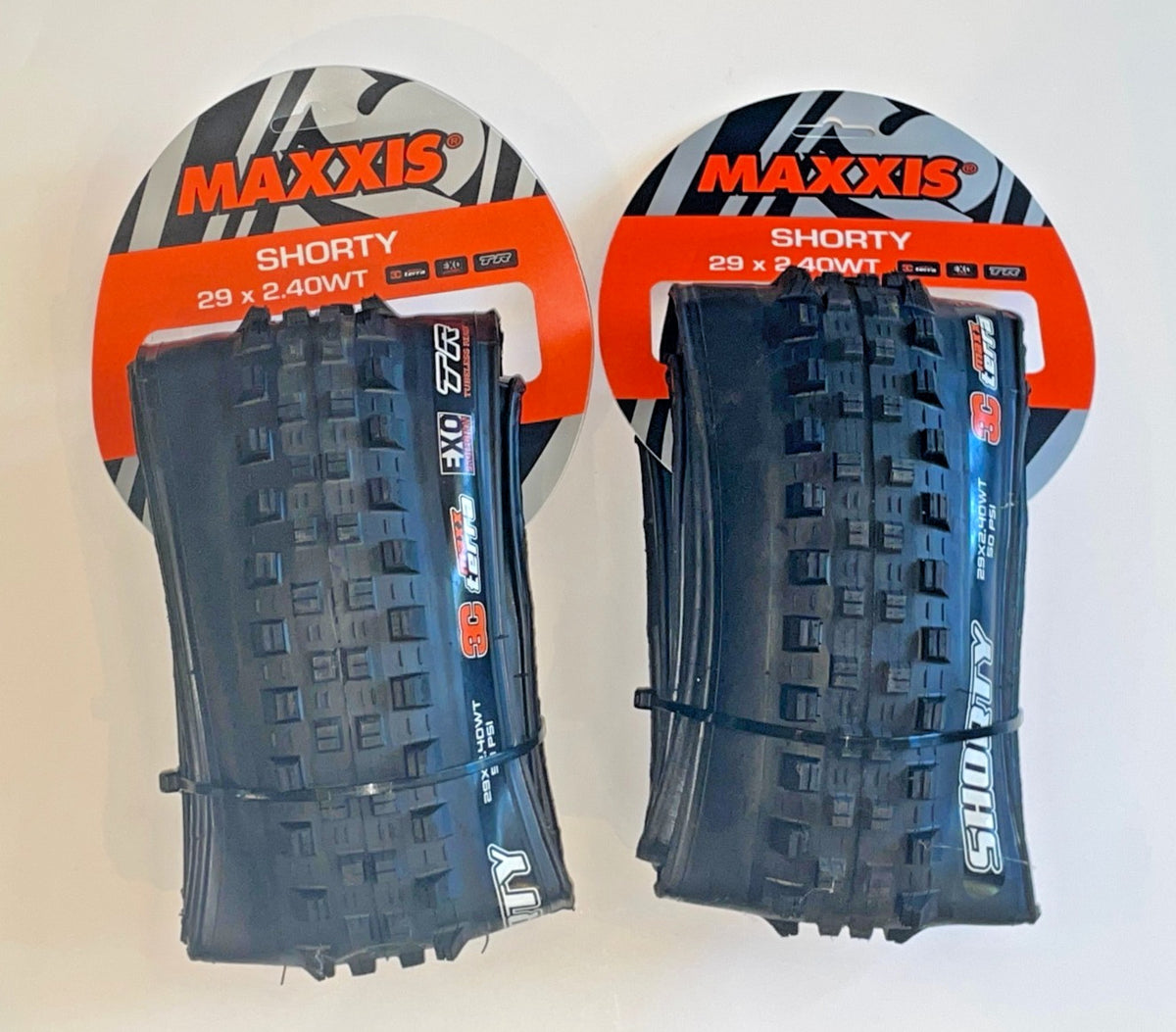Maxxis Shorty 29x2.40 WT Tubeless MTB Bike Tires Pair for Mud and Trail