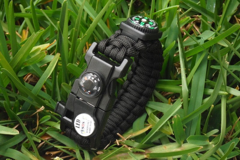 21 in 1 Paracord Survival Bracelet Kit with Emergency Tools & SOS Light