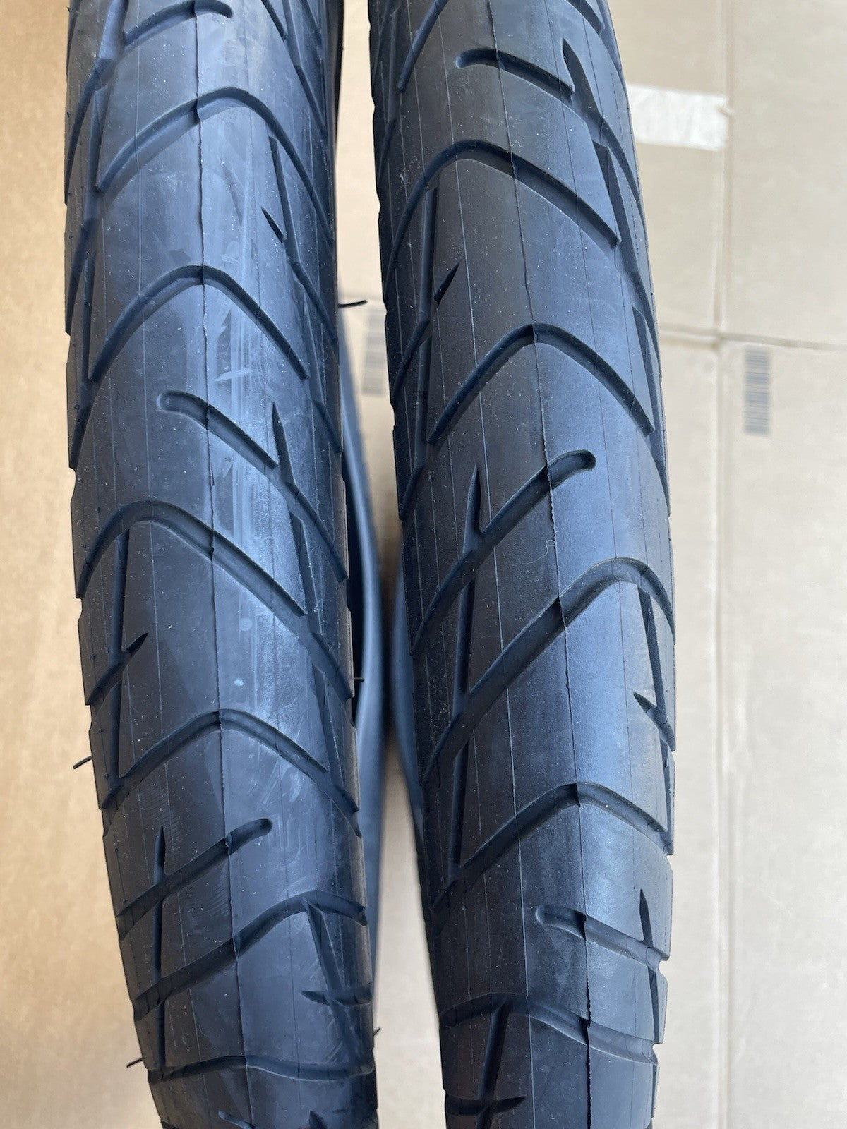 26 Inch Fat Bike Tires and Inner Tubes - Black Cruiser/Ebike 3.0"
