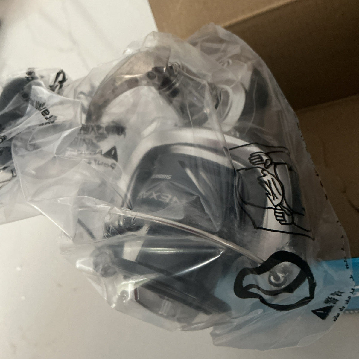 Shimano Nexave C3000HG Spinning Reel - Durable, Smooth Performance