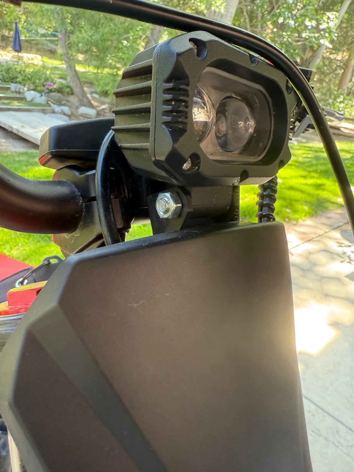 Yozma In10 Headlight Mount Bracket Upgrade - Reinforced M8 Fix