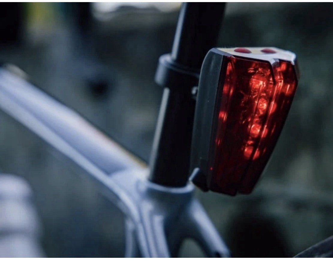 Laser Lane Bicycle Taillight with Side Illumination - USB Rechargeable
