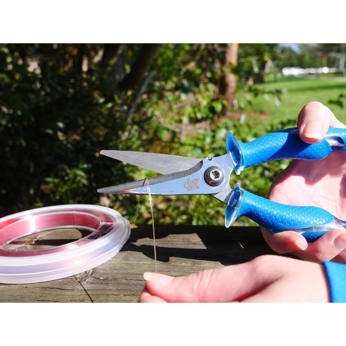 Heavy Duty Blue Fishing Line & Metal Wire Cutting Scissors - Rust-Resistant