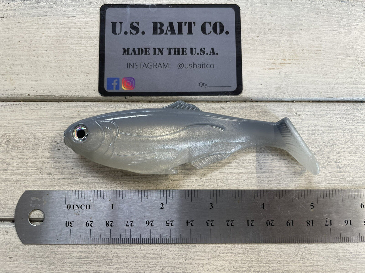 5-Inch Weedless Shad Soft Plastic Swimbait - Ghost Shad Color, Lot of 1