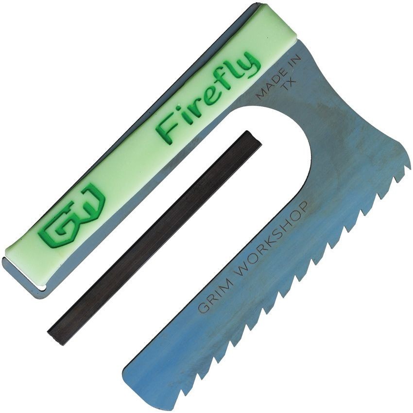 Survival Card with Ferro Rod and Saw Blade - Compact Emergency Tool
