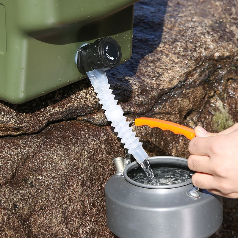 8 Gallon Water Container with Spigot - Portable Outdoor Water Storage Tank