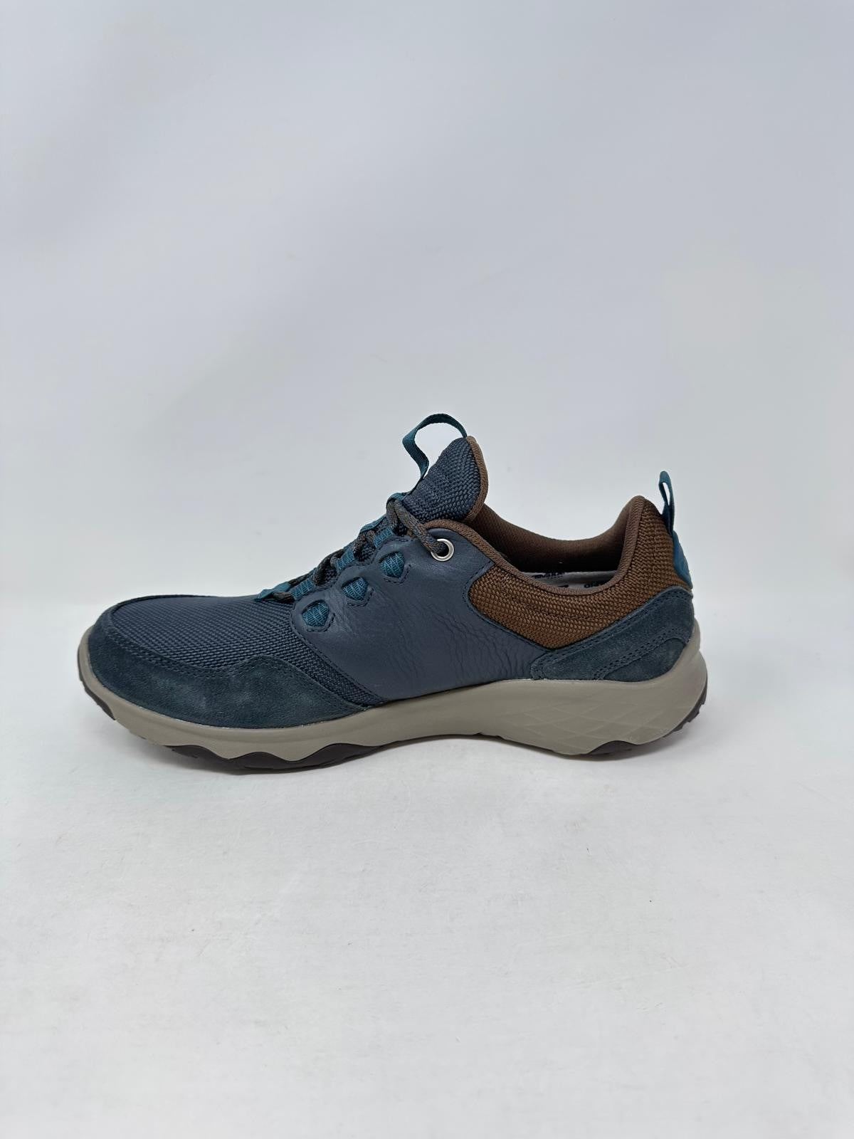 Waterproof Hiking Shoes for Men - Lightweight Trail Footwear - Multiple Sizes