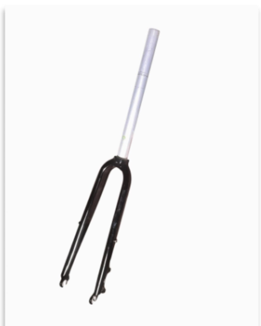 700C Alloy Bike Fork - Threadless Rigid Disc Brake Compatible 100mm QR - Gloss Black