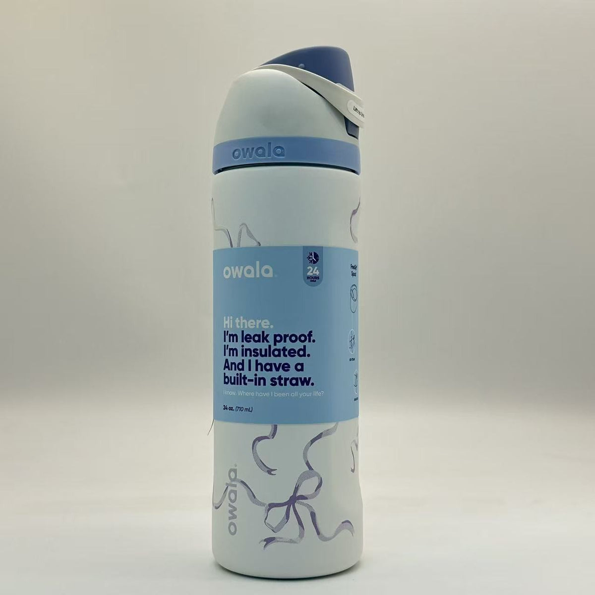 24 oz Stainless Steel Water Bottle with Blue Bow Design - Urban Outfitters Exclusive