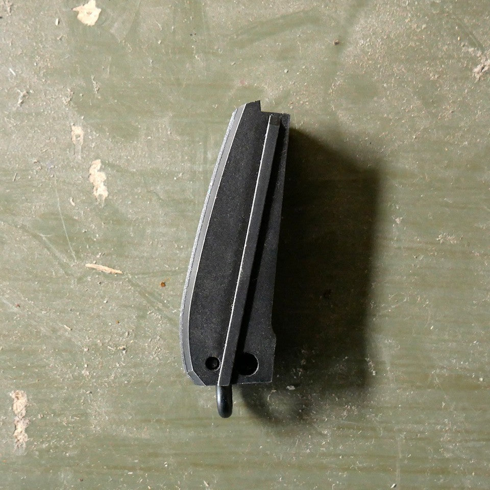 Arched Serrated Mainspring Housing for 1911 Pistols - Blue Steel, Retro Style