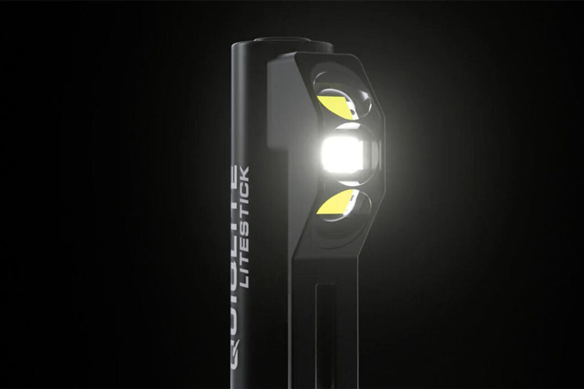 Rechargeable Programmable Clip-On Pocket Light for First Responders