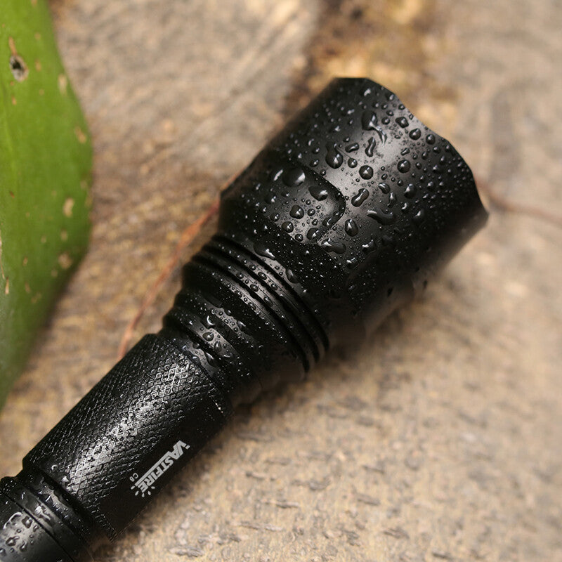 1500 Yards Red LED Hunting Flashlight Torch Coyote Hog Predator Light
