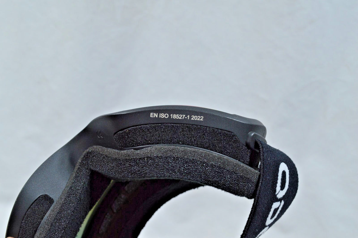 Photochromic Ski Goggles Anti-Fog OTG with EN ISO 18527-1 2022 Certification