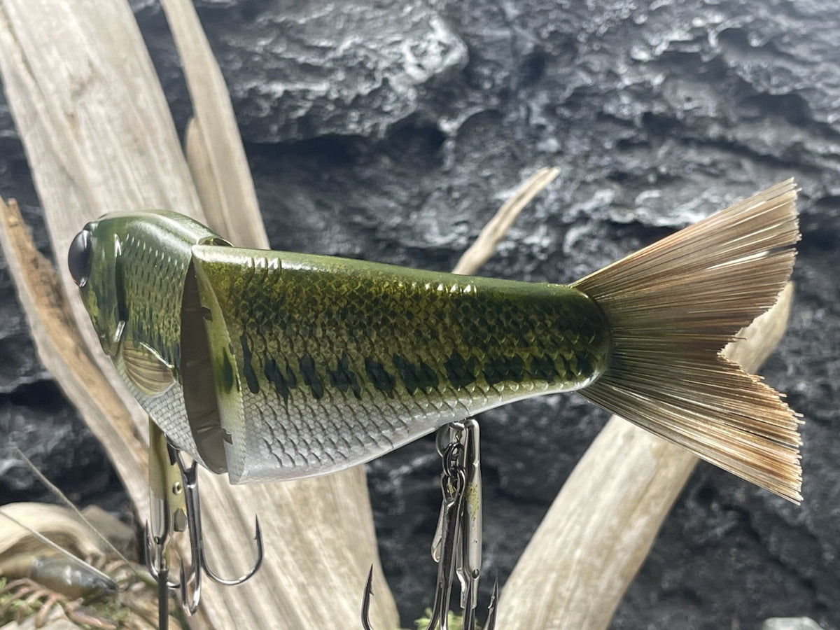 7-Inch Soft Plastic Fishing Bait Shad Lure - 2.4oz Glider Bait