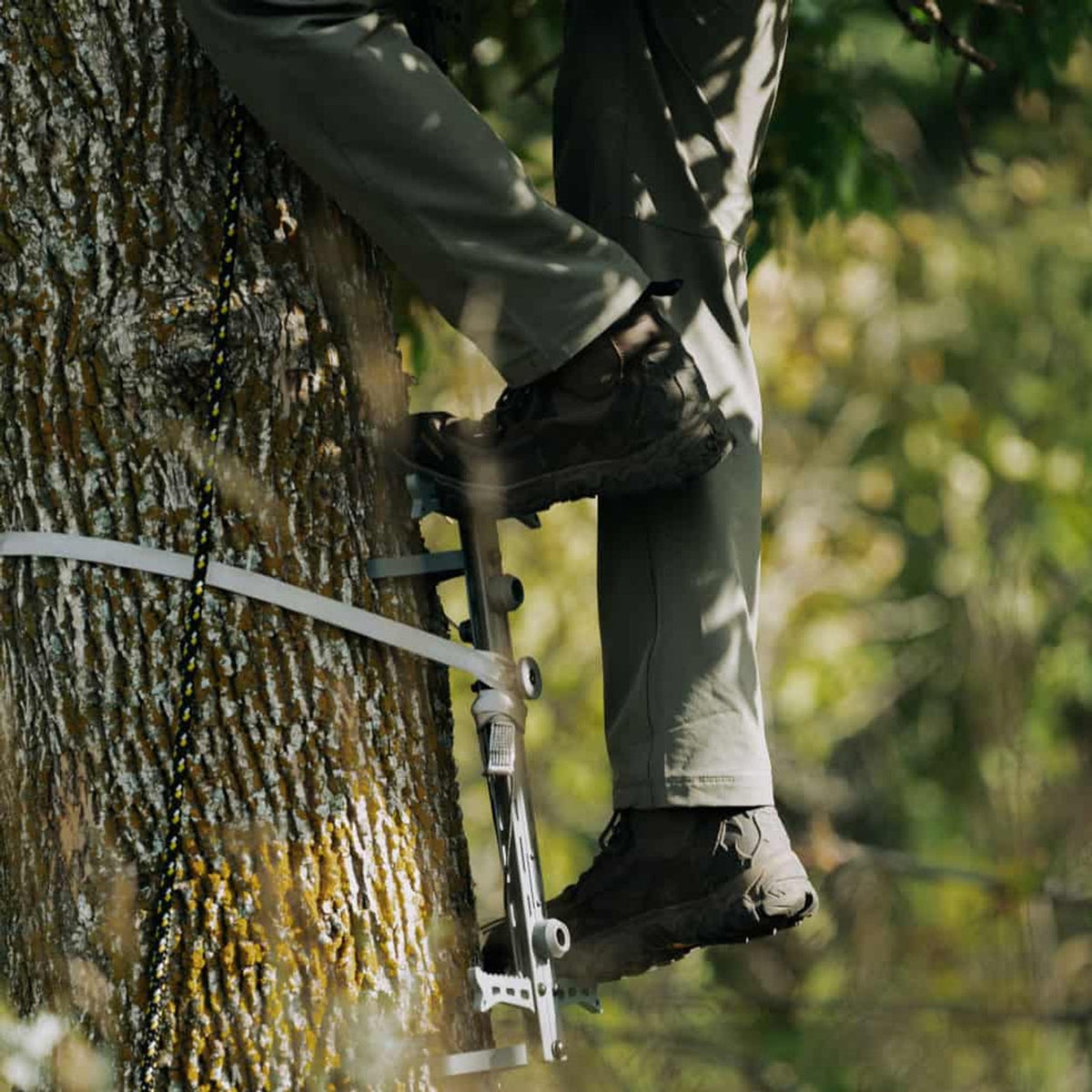 Hawk Helium 4-Pack Aluminum Climbing Sticks for Tree Stand Hunting, 20 Inch