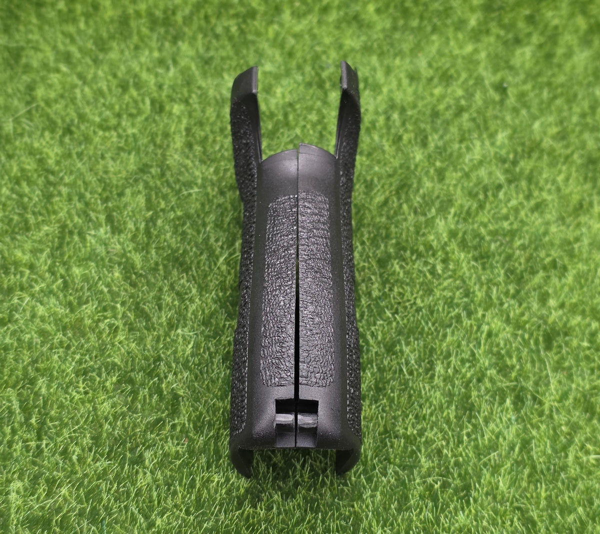 Sig Sauer P226 OEM Black Polymer Pistol Grip Set with Screws