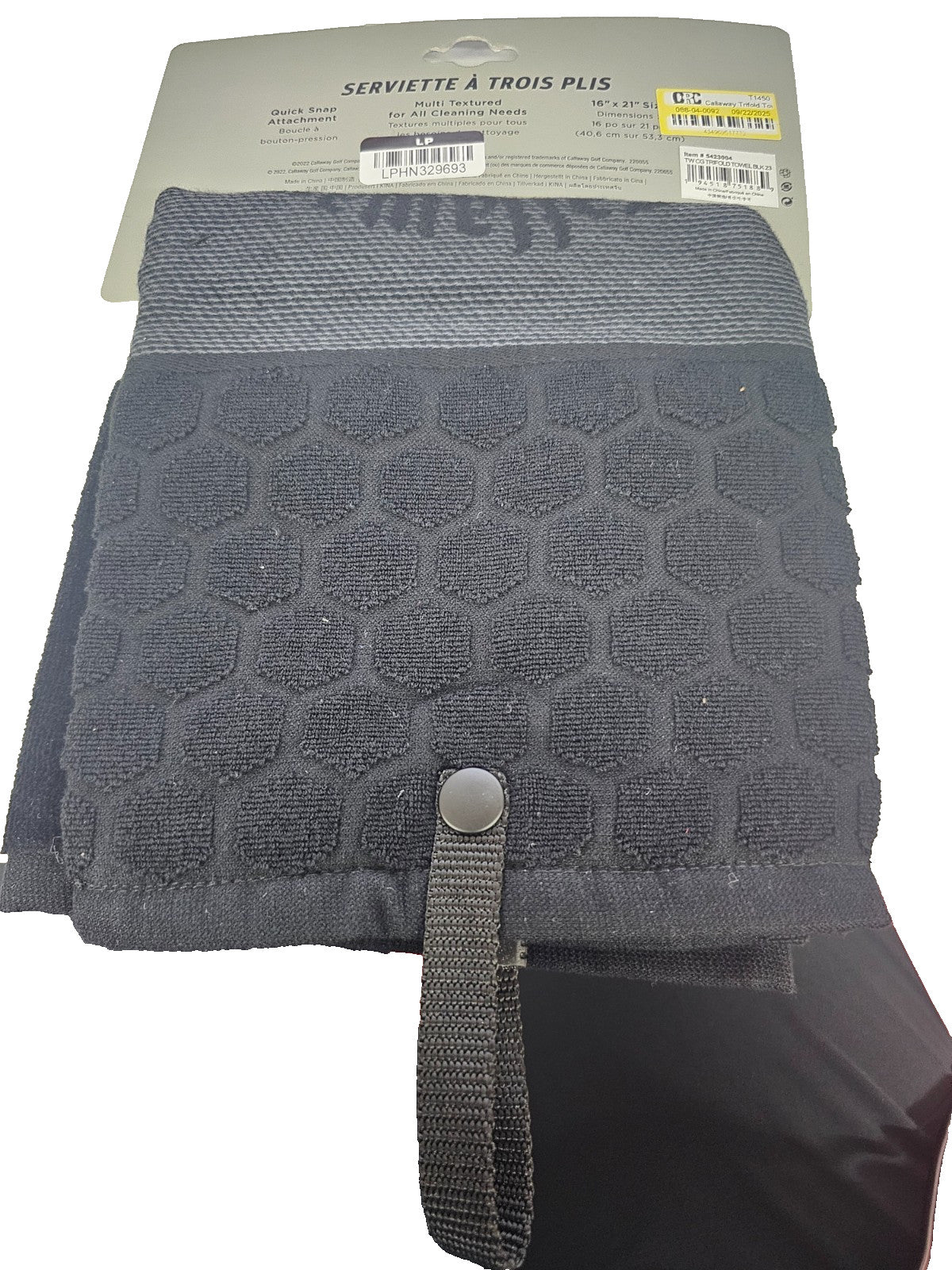 Golf Towel 16x21 Inches with Quick Snap Attachment - Black, Tri-Fold