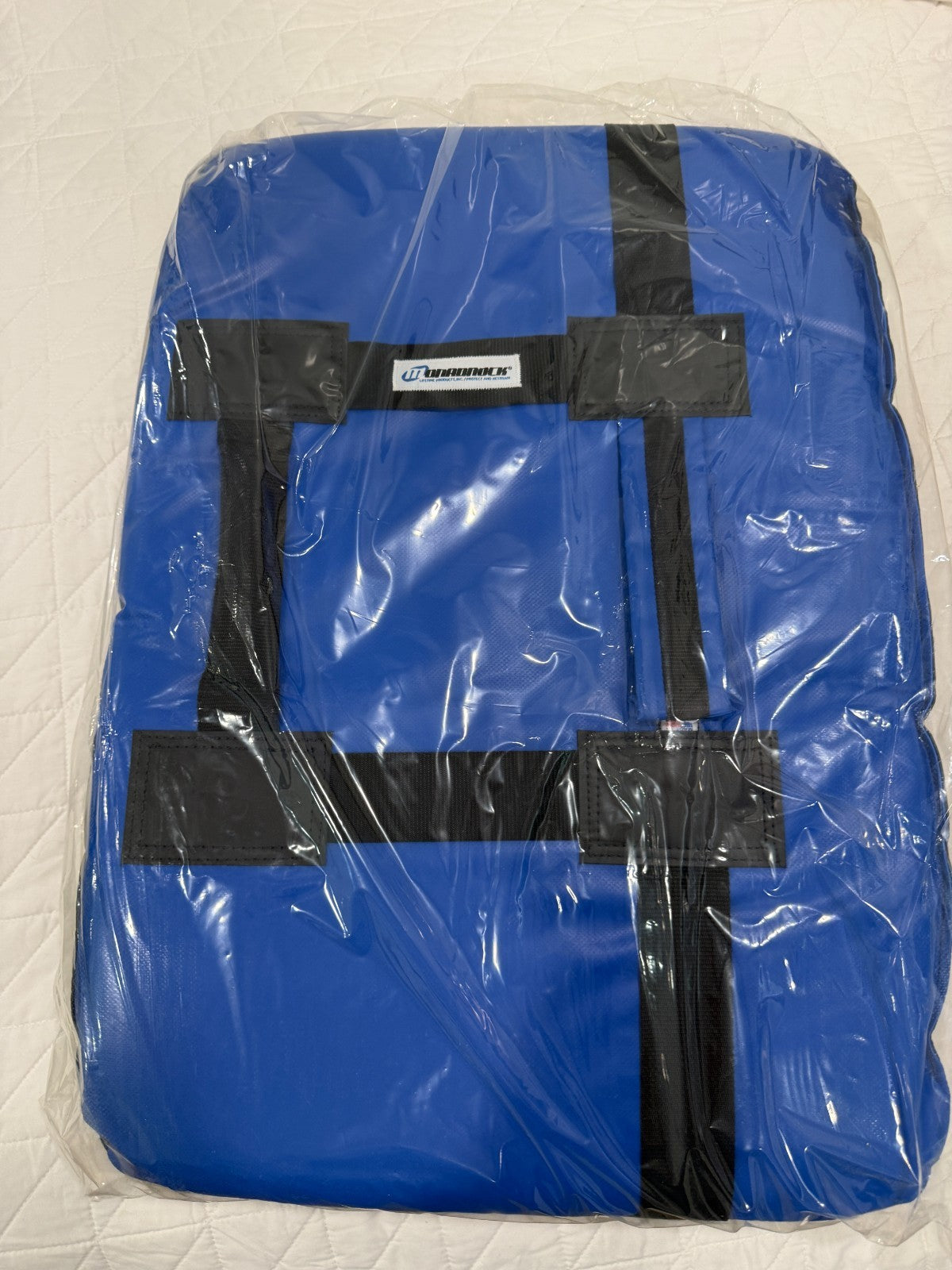 Universal Blue MMA Punching Bag for Martial Arts & Boxing Training
