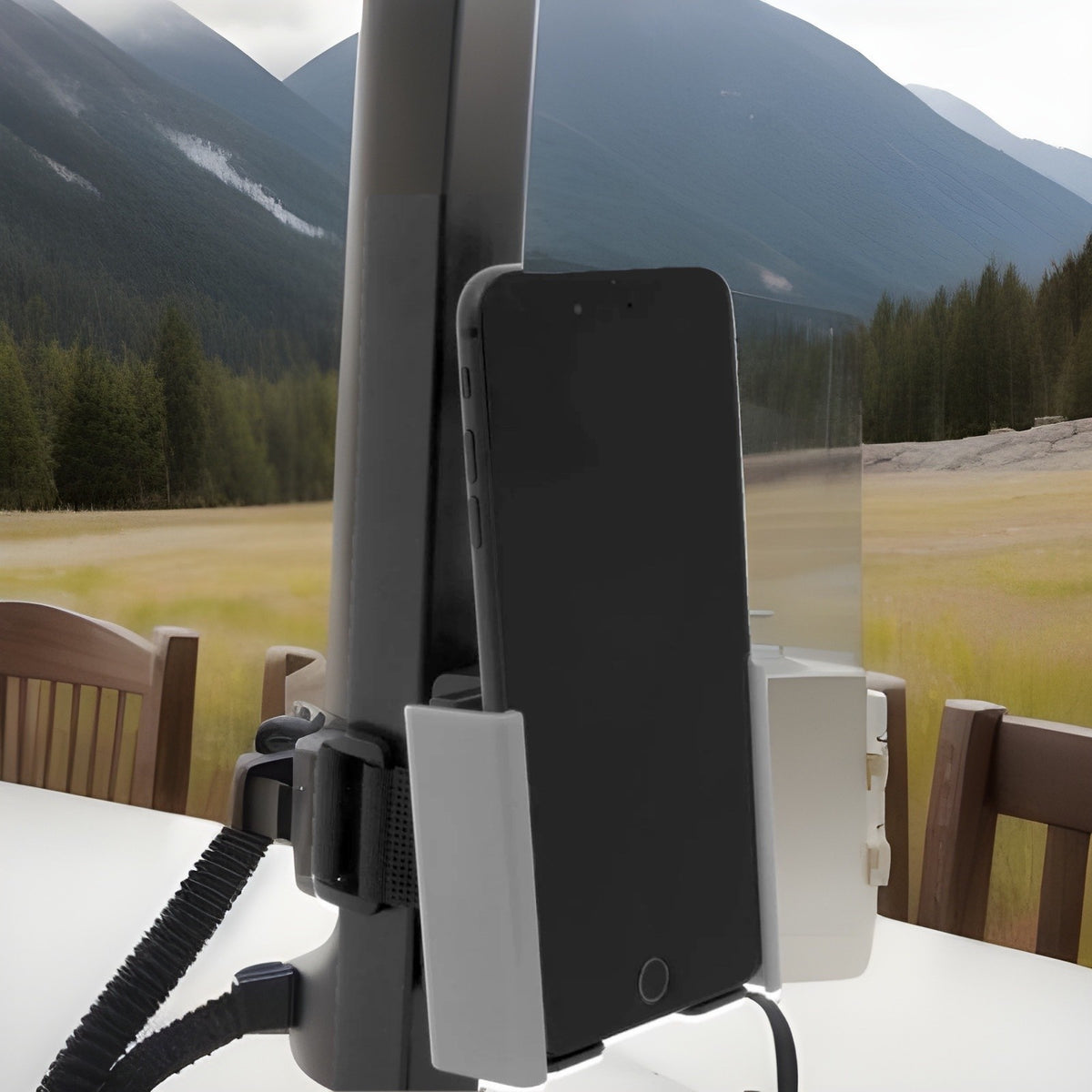 Golf Phone Caddy Black/Grey Adjustable Leather Golf Accessory