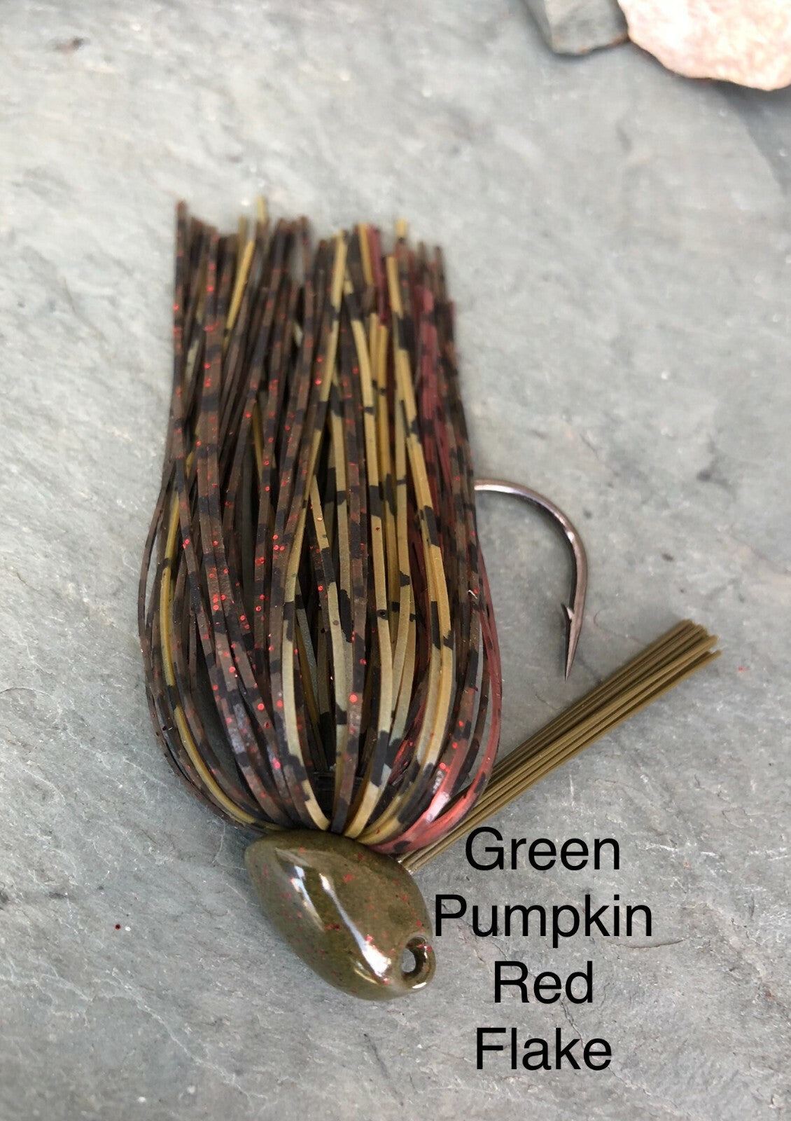 Bass Fishing Jigs Set - Weedless Flipping Jigs for Heavy Cover, Multiple Colors & Weights
