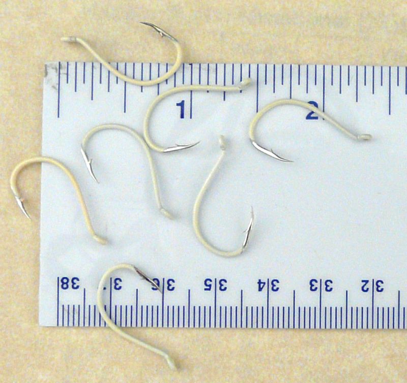 Glow in Dark Fishing Hooks Set - Octopus Style, Size 2, 100 Hooks