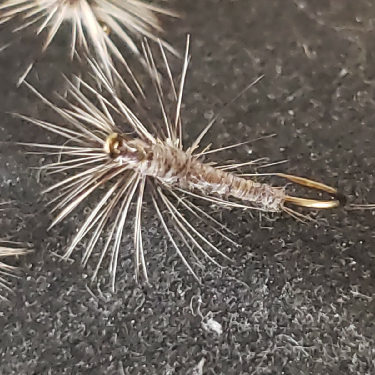 Trout Dry Fly Size 14 Callibaetis Loopwing Paradun for Fly Fishing