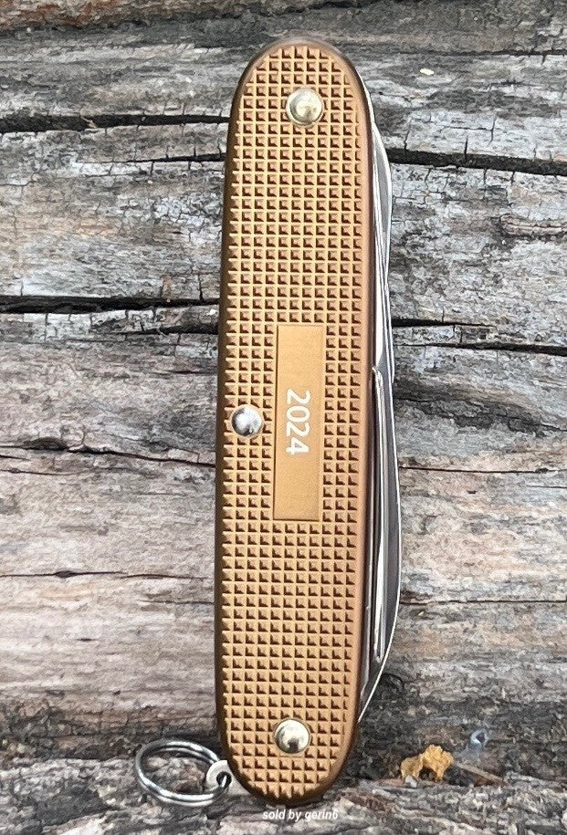Victorinox Swiss Army Pioneer X Terra Brown Limited Edition Multi-Tool Knife