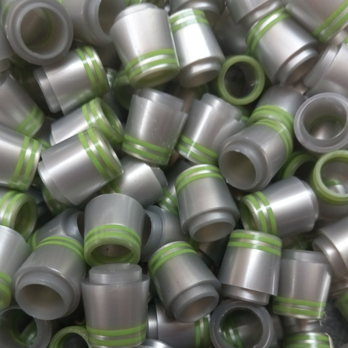 Premium Golf Ferrules 12-Pack .370 2-Ring Collared Grey/Green 14mm