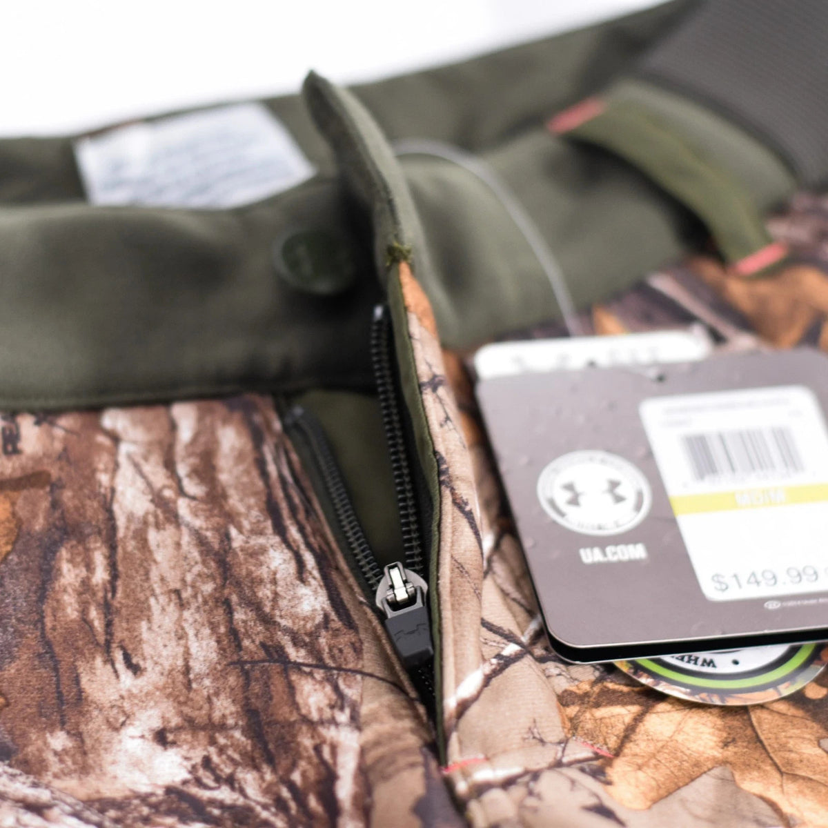 Water-Resistant Hunting Pants for Women with Camouflage Pattern - UA ColdGear