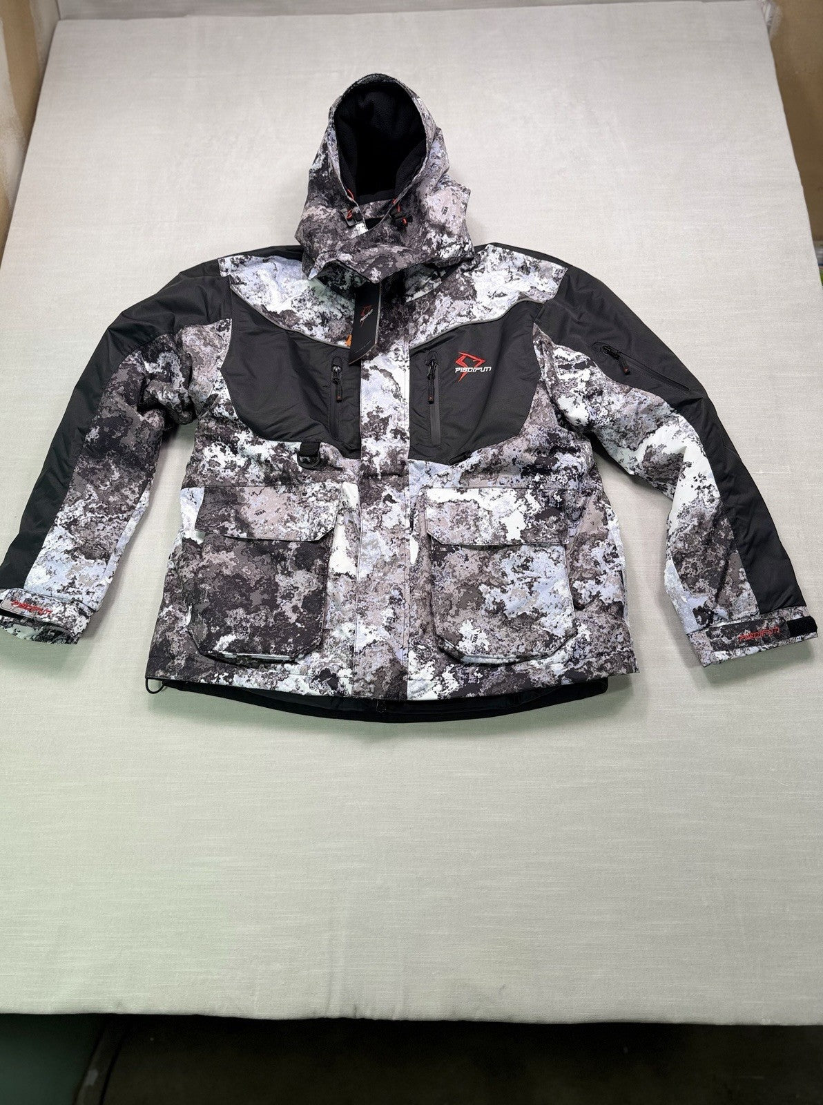 Ice Fishing Jacket with Heating Size M - Insulated Waterproof Outdoor Coat