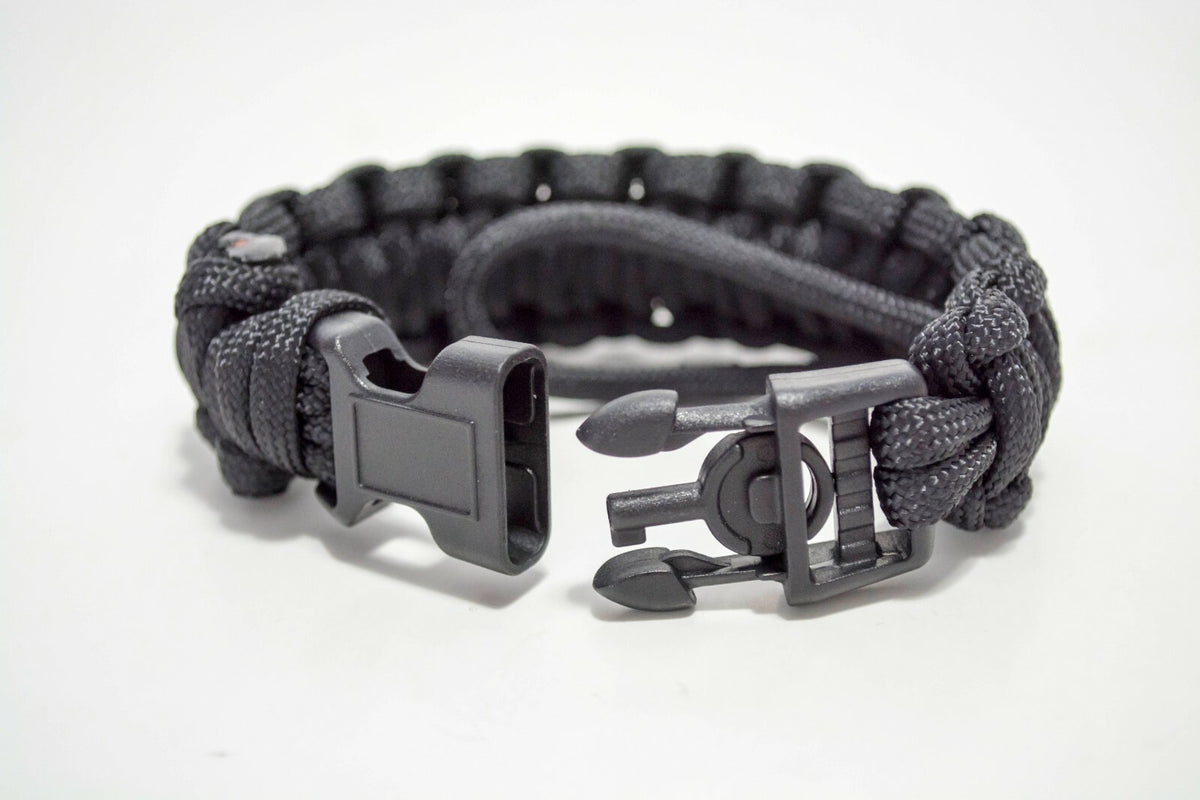 Military Survival Paracord Bracelet with Handcuff Key - Adjustable EDC Gear