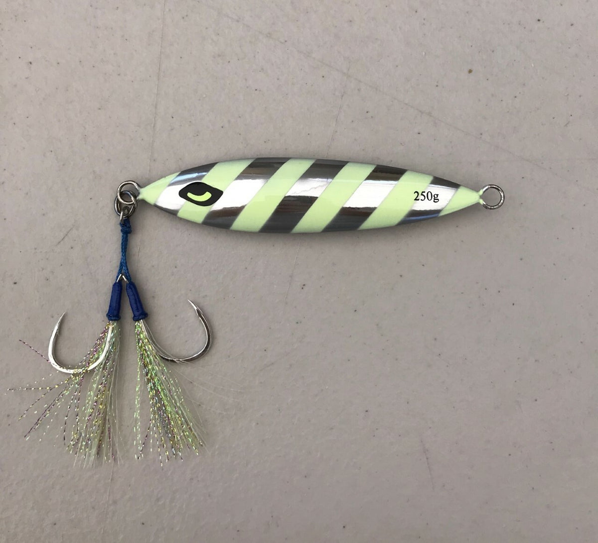 250g Lead Flat Slow Fall Fishing Jig Lure with Glow Assist Hooks - Saltwater Tackle