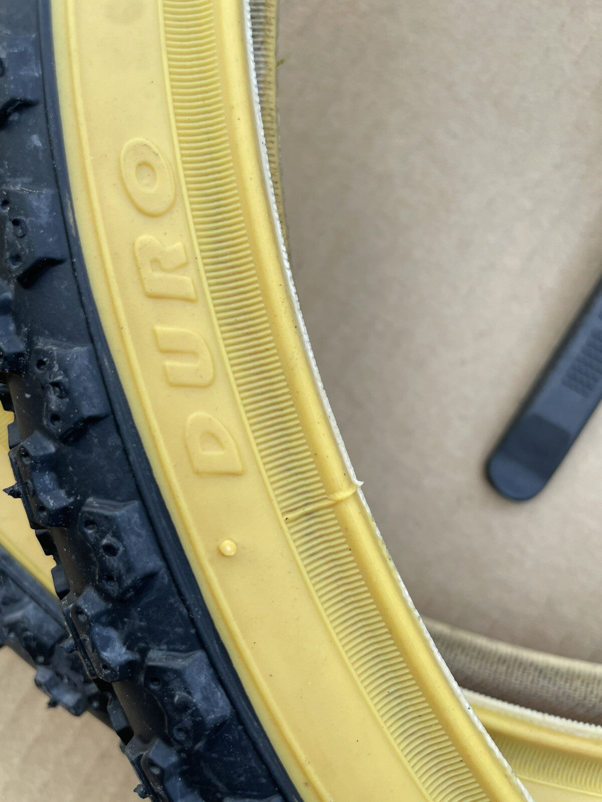 20x1.75 Bike Tires and Tubes Set for BMX, Freestyle, Kids Bikes - Black & Gum Wall
